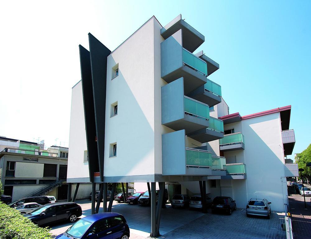 Hotel Simi Lan Lignano Sabbiadoro Eksteriør bilde