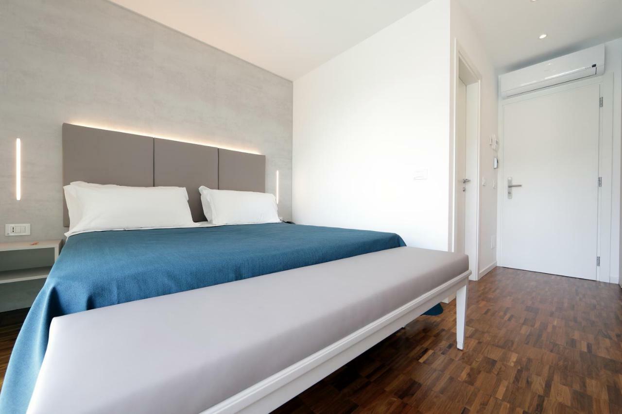 Hotel Simi Lan Lignano Sabbiadoro Eksteriør bilde